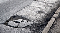 Autoceļu uzturētājs šogad autoceļu seguma ikdienas uzturēšanas darbiem iztērējis 4,34 miljonus eiro