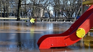 Jelgavas domes ārkārtas sēdē lems par dalību projektā un divu rotaļu laukumu izbūvi