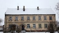 Nosaka kārtību, lai valsts un pašvaldība var apmainīties ar īpašumu sabiedrisko projektu īstenošanai