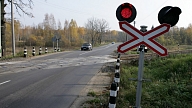 Uz autoceļa Liuzinīki-Krīvu Stiglova slēgta dzelzceļa pārbrauktuve