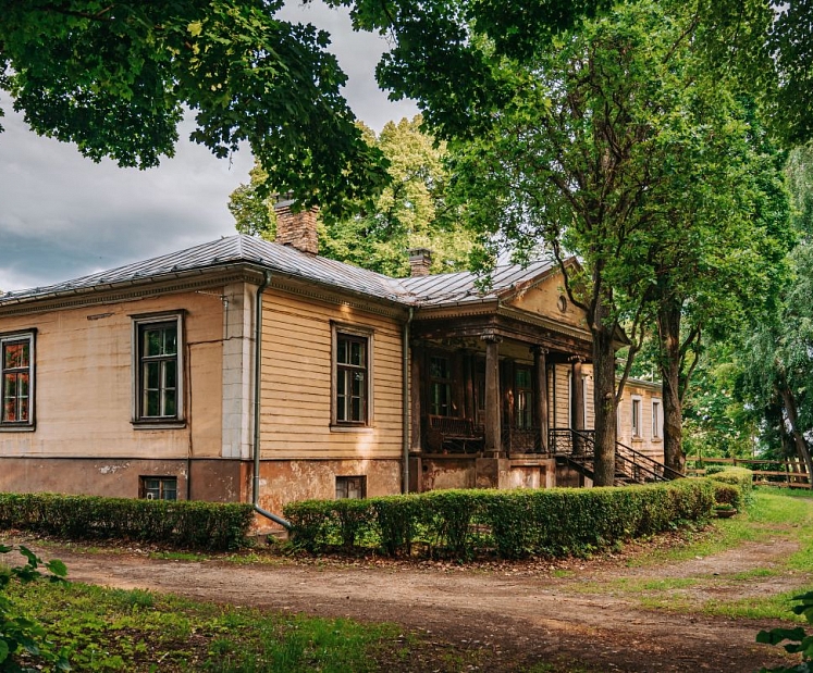 Uzsākts energoefektivitātes paaugstināšanas projekts Latvijas Etnogrāfiskā brīvdabas muzeja ēkā