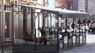 Rīgas pašvaldība piedāvā jaunu parkleta risinājumu kafejnīcām