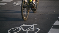 Valsts ceļu tīklā šogad sāks būvēt divus tuneļus un piecus gājēju un velosipēdistu ceļus
