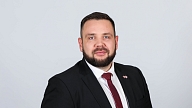 Satiksmes ministrs pievēršas ceļu sakārtošanai reģionos un novērš "Rail Baltica" kavējumu iemeslus