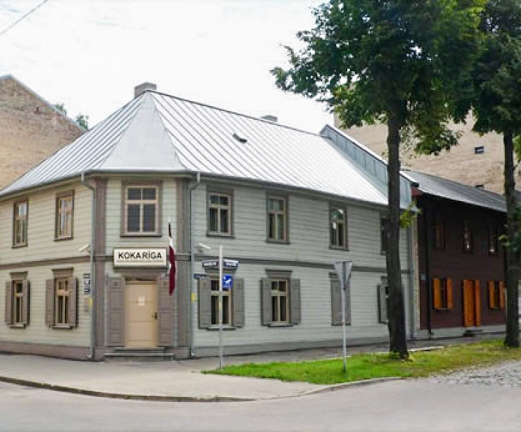Rīgas pašvaldība aicina uz meistarklasēm par vēsturisko koka logu, durvju un dekoratīvo apdares elementu atjaunošanu