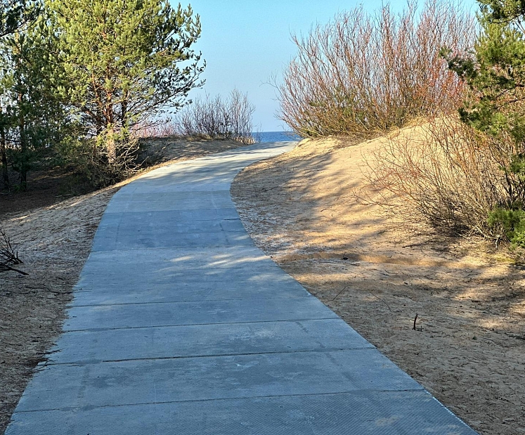 Kā ātri un izdevīgi izbūvēt ceļu vai laukumu