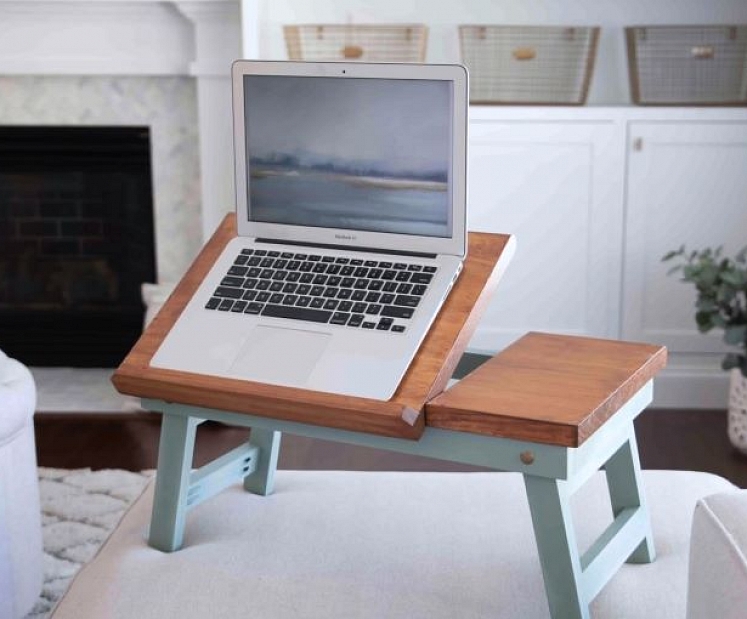 Kā izveidot gultas datorgaldiņu?