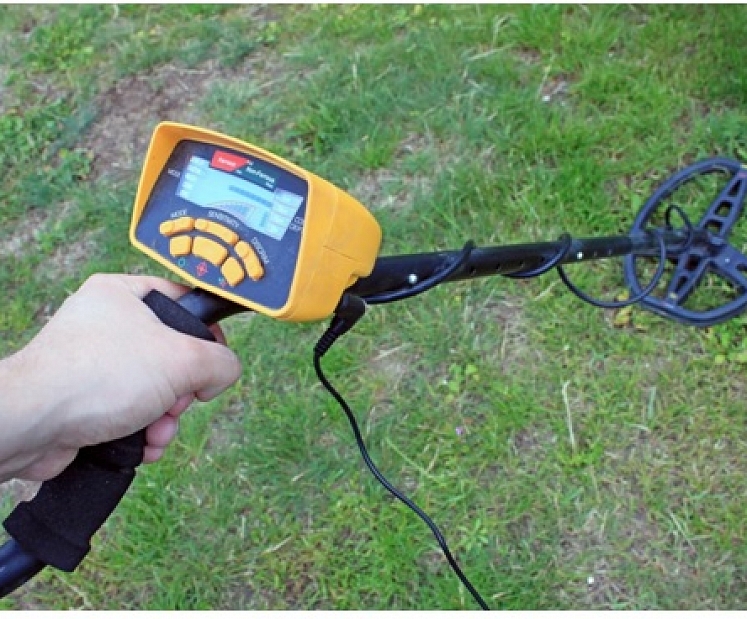 Metāla detektors gan darbam, gan piedzīvojumu meklētājiem