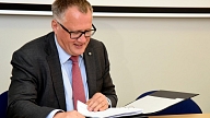 Ašeradens: Ēnu ekonomikas īpatsvaru būvniecībā plānots samazināt līdz 15-20%