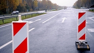 Remontdarbu laikā ceļu satiksmes ierobežojumi vairāk nekā 70 valsts autoceļu posmu
