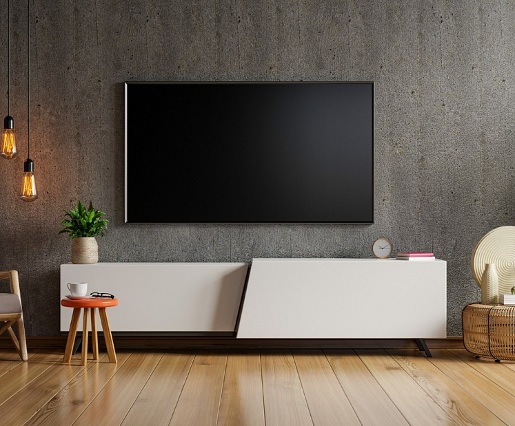 Kādas ir biežākās kļūdas, iekārtojot telpu ap televizoru? Stāsta interjera dizainere