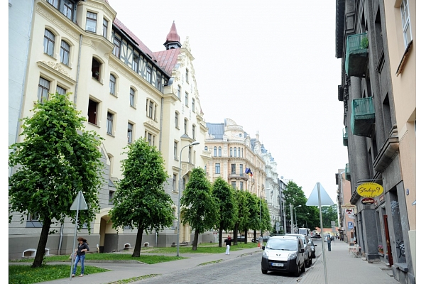 "Ober Haus": Pagājušā gada nogalē interese par īres dzīvokļiem Rīgā samazinājās par 20-30%