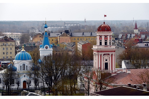 Par 1,7 miljoniem eiro atjaunos divas Jelgavas Vecpilsētas ēkas