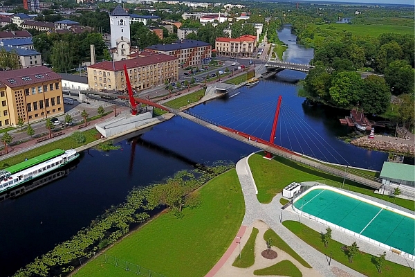 Jelgavā mērīs Mītavas gājēju tilta vanšu spriegumu