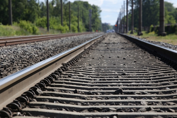 Vietējo minerālmateriālu piemērotības vērtēšanai "Rail Baltica" būvniecības vajadzībām Latvijā pieteikušies pieci pretendenti