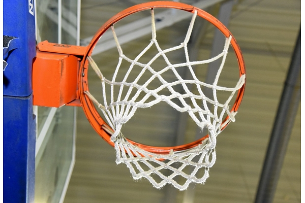 Ar basketbola spēli atklās par 0,9 miljoniem eiro rekonstruēto Rēzeknes 2.vidusskolas sporta zāli