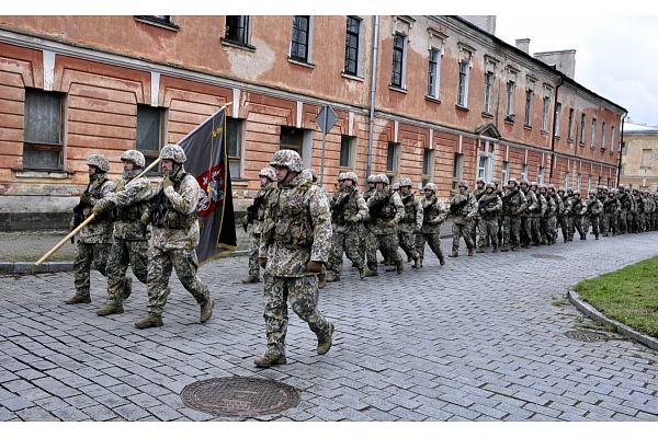 Rēzeknes novada domei piešķirs 319 571 eiro karavīriem paredzētu dzīvokļu remontam