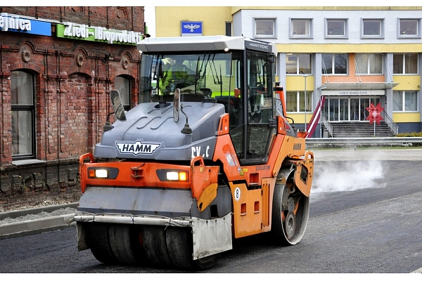 Maijā Valmierā sāks Kauguru ielas pārbūvi par kopējo līgumsummu 1 043 900 eiro