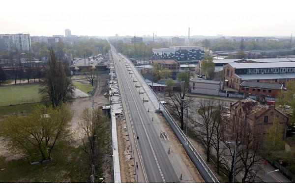 Rīgas domē apspriedīs situāciju par slēgto Deglava ielas pārvadu
