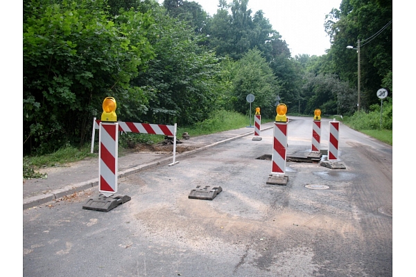 "Rīgas ūdens" šonedēļ noslēgs ūdensvada izbūvi Jaunciema gatves posmā pie Langas upes