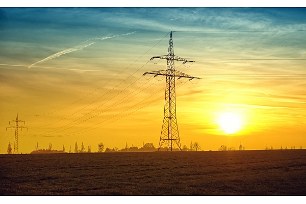 SPRK skaidro gaidāmās izmaiņas elektroenerģijas pārvades un sadales pakalpojumu tarifos