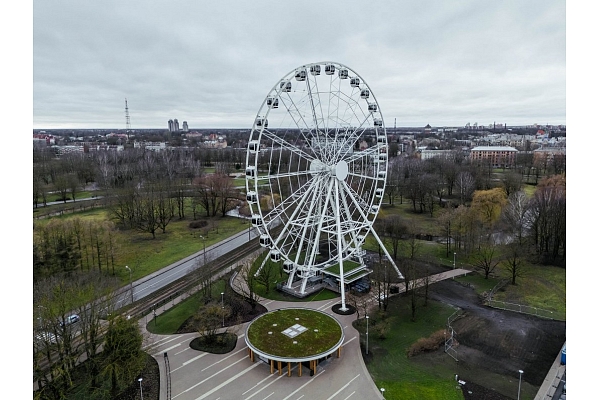 Aprīlī apmeklētājiem tiks atvērts Rīgas panorāmas rats 
