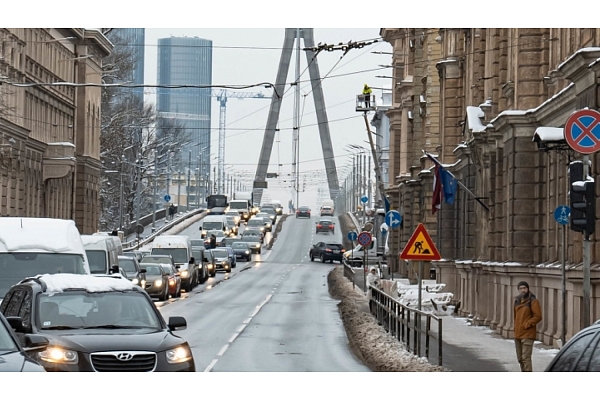 Izsludināta atkārtota apspriede par Vanšu tilta būvprojekta izstrādi un pārbūvi