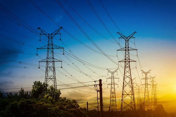 Elektroenerģijas tirgus norises 2021. gadā kopumā un 2022. gada sākumā: Skaidro SPRK