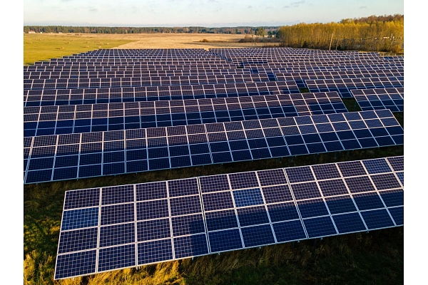 Martā sadales sistēmā nodots rekordliels no saules saražotās elektroenerģijas apjoms
