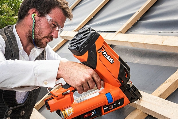 Paslode instrumenti: efektivitāte un mobilitāte būvniecībā