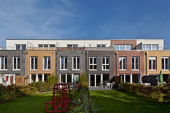 Klinkera ķieģeļflīzes – fasāde, kas kļūst par ēkas vizītkarti