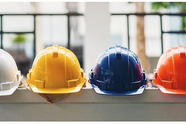 VNĪ veic virkni aktivitāšu, būtiski uzlabojot darba drošību būvlaukumos