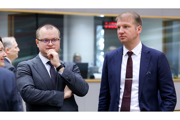 Melnis: panākta vienošanās starp ES valstīm par 2040. gada mērķi, Latvijas intereses ir ņemtas vērā