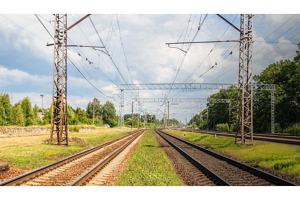 Apstiprina 49 miljonu eiro finansējuma pārdali dzelzceļa infrastruktūras modernizācijai