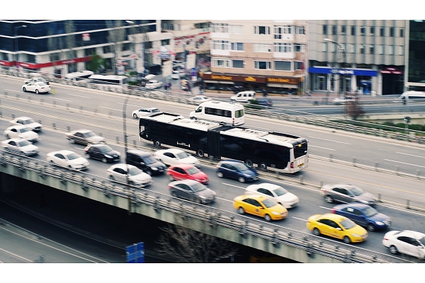 Informēs par “metrobusa” līnijas izbūves projektu Dzelzavas ielas posmā no Jorģa Zemitāna tilta līdz Juglas ielai