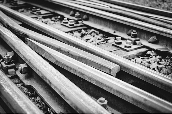 Nozare skeptiska par dzelzceļa elektrifikācijas ietekmi uz Latvijas tranzīta koridoru