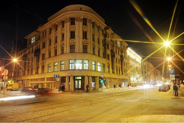 Neizdodas pārdot bijušo centrālo Nacionālās bibliotēkas ēku