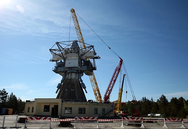 Pārbūvēs Irbenes radioteleskopa torņa piebūves jumtu