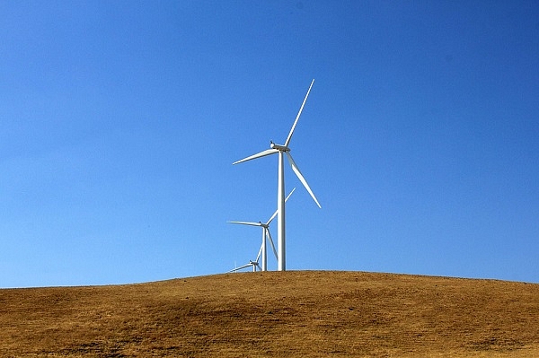 "Latvenergo" apsver vēja parka izveidi un varētu piedāvāt patērētājiem energoefektivitātes produktus
