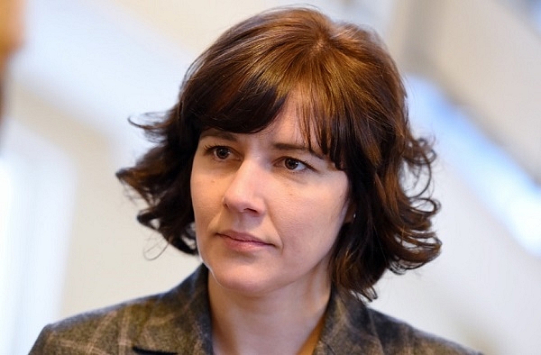 Elektroenerģētiķu asociācija aicina Saeimu neatbalstīt Reiznieces-Ozolas demisijas pieprasījumu