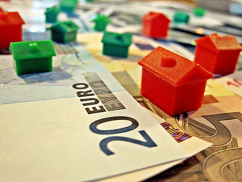 Rīgas dome jau astoto gadu cer iegūt valsts finansējumu dzīvojamās telpas atbrīvošanas pabalstiem