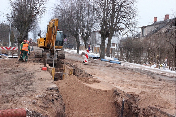 Pirmdien Iecavā sāks 1,4 miljonu eiro vērto Skolas ielas pārbūvi