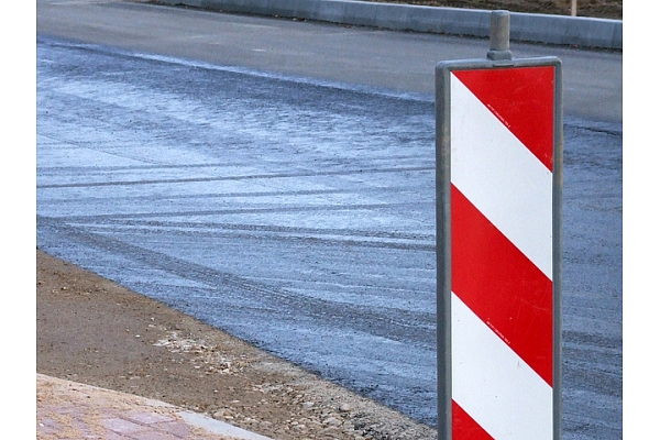 Plāno piešķirt 600 000 eiro Lielvārdes bāzei nepieciešama ceļa remontam