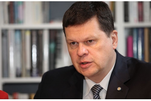 Gerhards: Lielākajā daļā Latvijas 1,5% NĪN likme nav "paceļama"