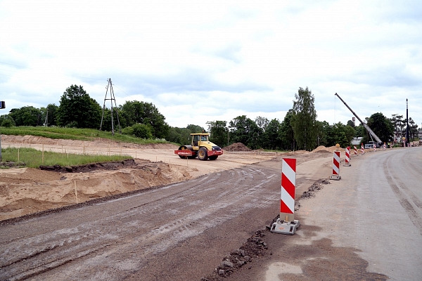 Rīt sāksies būvdarbi uz Rīgas apvedceļa posmā no Avotiem līdz ceļa pārvadam pār dzelzceļu netālu no Daugavpils šosejas