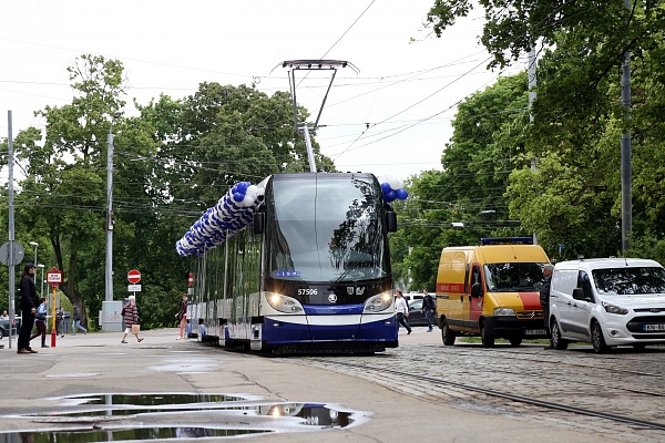Rīgas dome apstiprina 4,3 miljonu eiro galvojuma piešķiršanu "Rīgas satiksmei" Skanstes tramvaja projekta realizēšanai