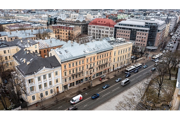 VNĪ atklāj pieteikšanos trīs biroju ēku izsolēm Rīgas centrā