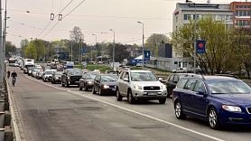 Ceturtdien sāks Zemitāna tilta seguma atjaunošanu