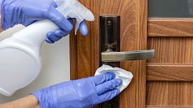Kā dezinficēt savu mājokli, lai izsargātos no koronavīrusa?