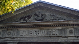 Balvu novadā par 50 000 eiro restaurēta Bēržu kapu kapliča